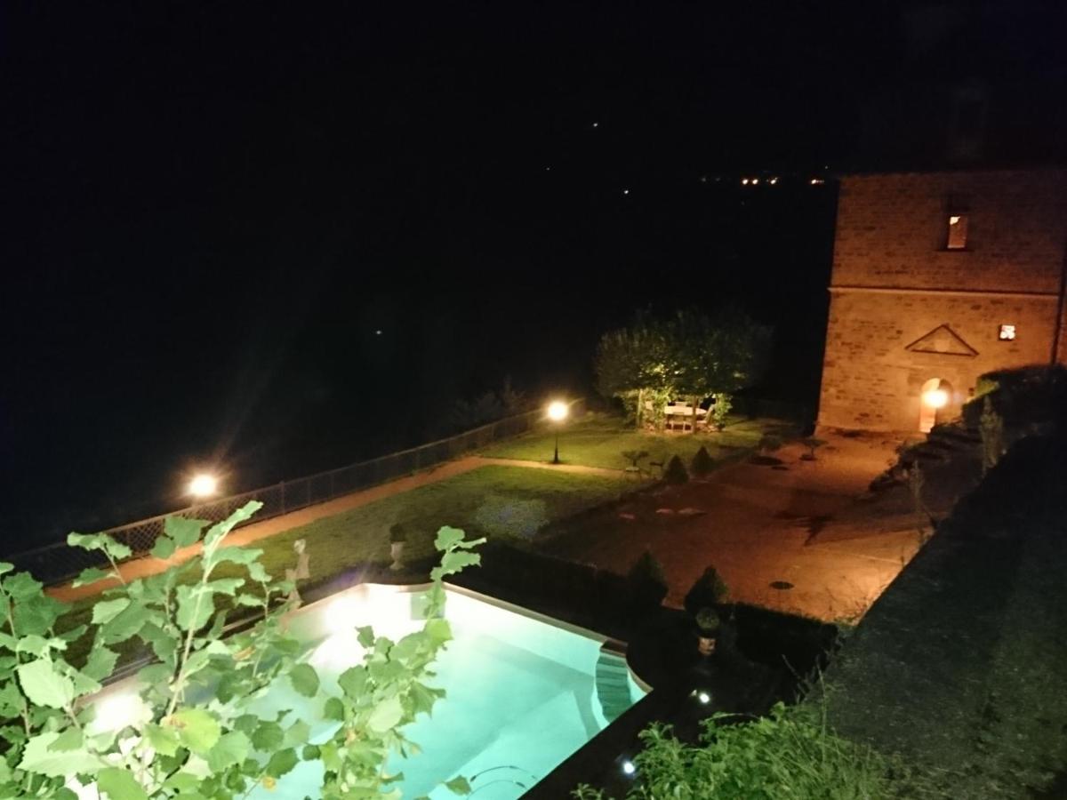 Chateau La Servayrie - Chambre D'Hotes Marcillac-Vallon 외부 사진